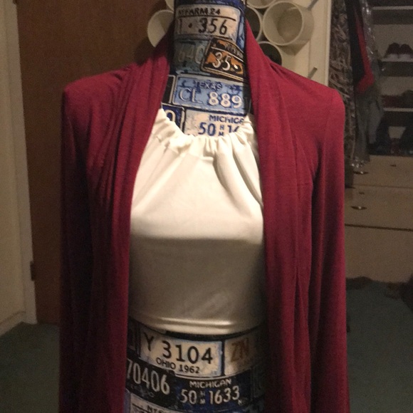 Halter top - Picture 5 of 5